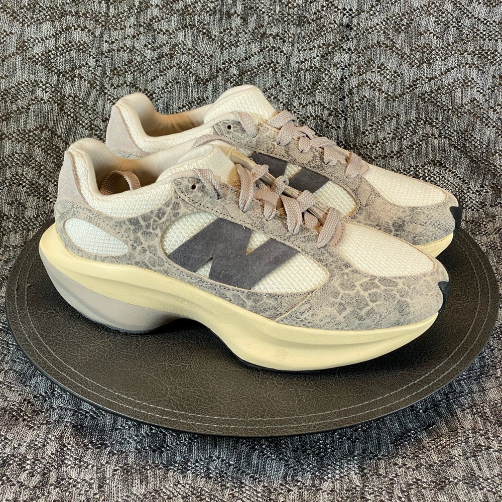 New Balance WRPD Running Shoes Unisex snakeskin